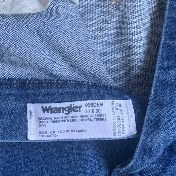 WRANGLERS Mens 936DEN Straight Leg Slim Fit Rough Blue Jeans 31 X 30 EUC - Picture 11 of 12